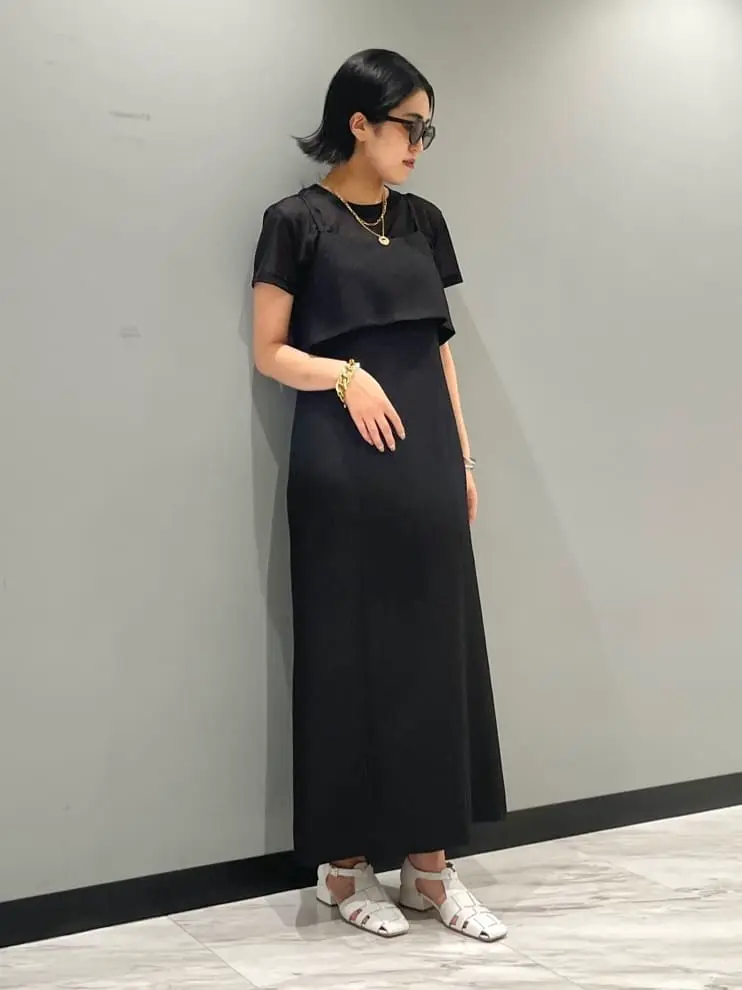 GRACE CONTINENTAL yoshi コーディネート画像