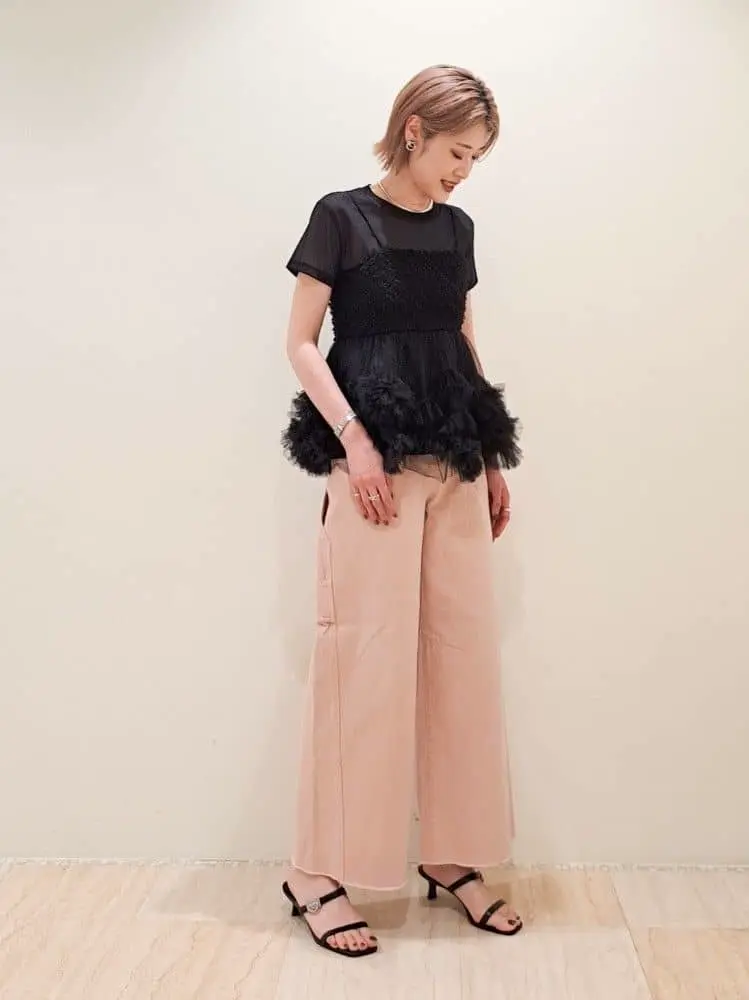 GRACE CONTINENTAL 今野　志保 コーディネート画像