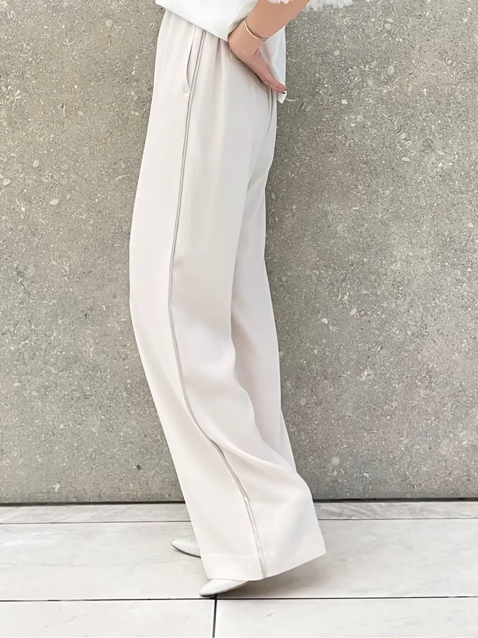 GRACE CONTINENTAL minami コーディネート画像