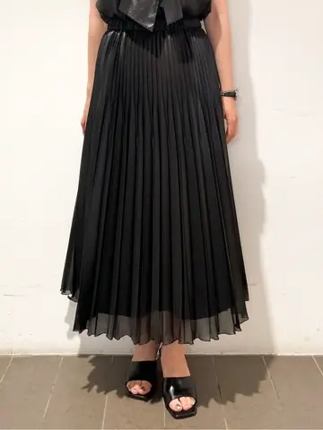 GRACE CONTINENTAL 清水　杏梨 コーディネート画像