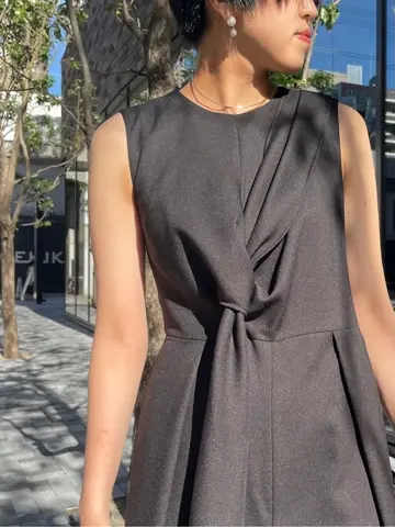 GRACE CONTINENTAL yoshi コーディネート画像