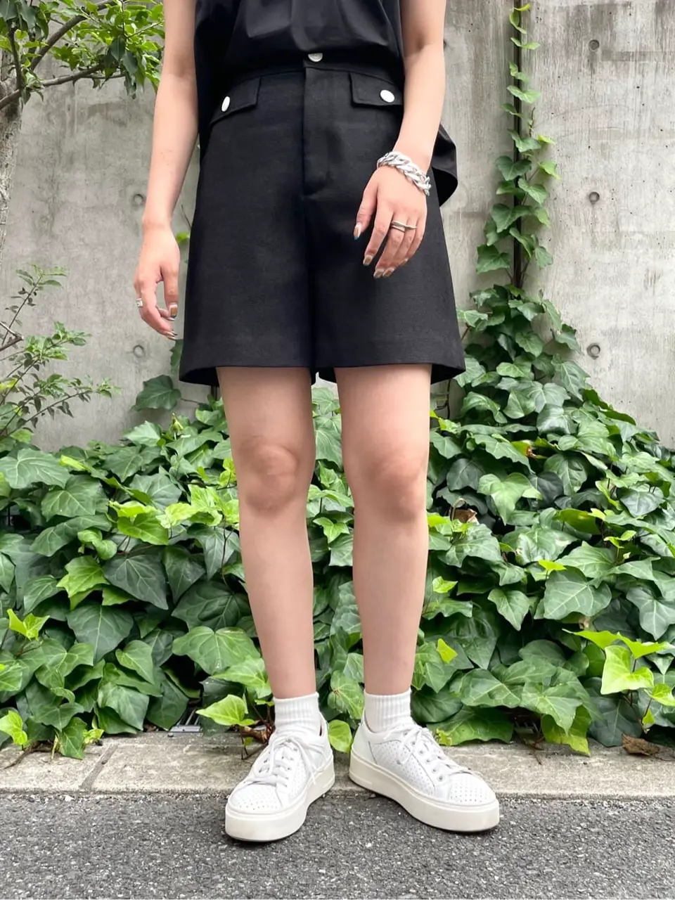 GRACE CONTINENTAL yoshi コーディネート画像