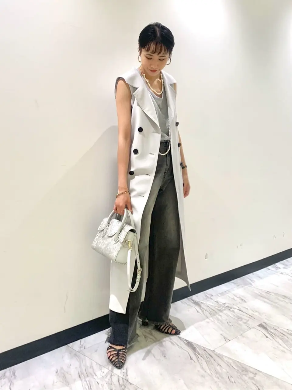 GRACE CONTINENTAL haruka iwasaki コーディネート画像