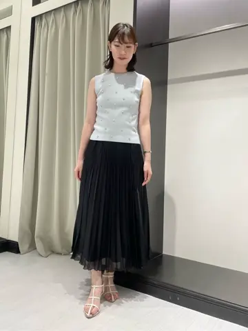 GRACE CONTINENTAL kobayashi コーディネート画像