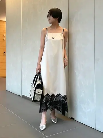 GRACE CONTINENTAL yoshi コーディネート画像