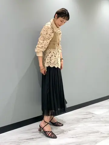 GRACE CONTINENTAL haruka iwasaki コーディネート画像
