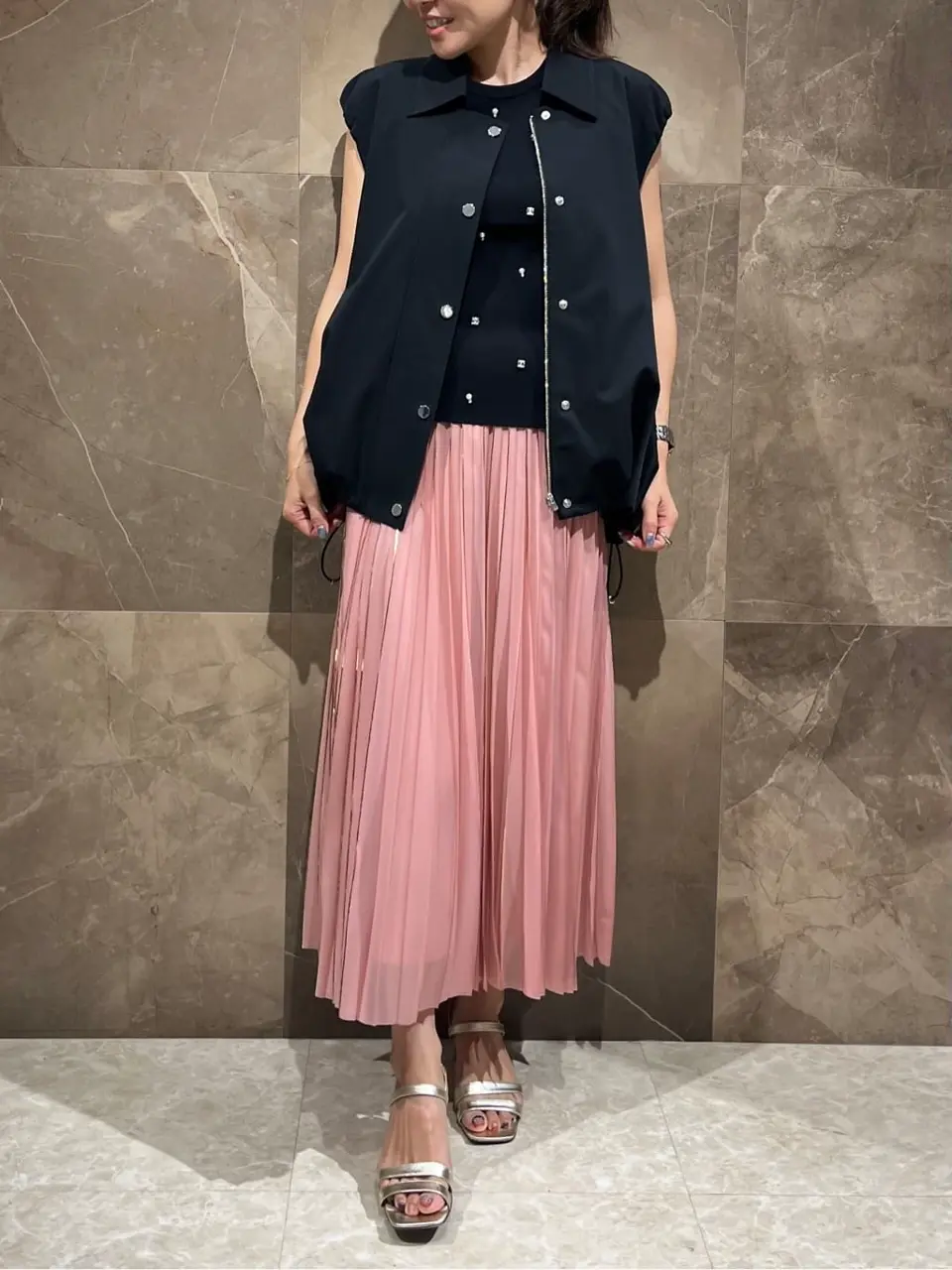 GRACE CONTINENTAL 穐山　香織 コーディネート画像