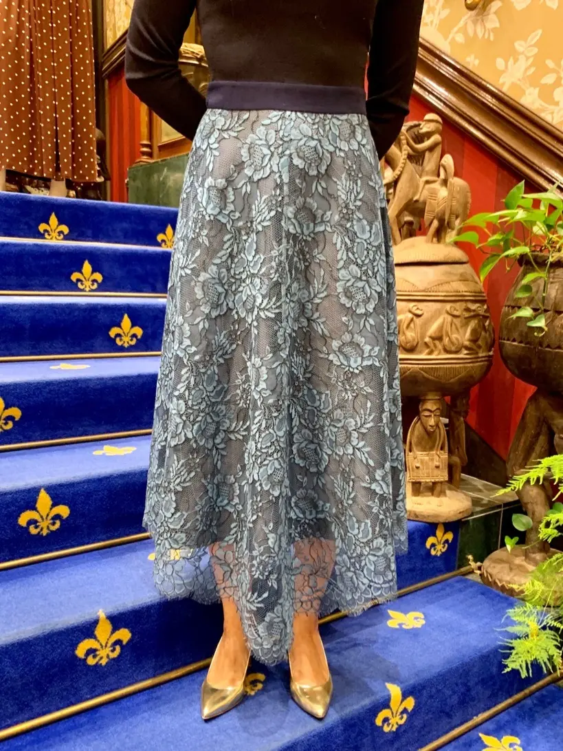 GRACE CONTINENTAL 小笠原　春菜 コーディネート画像