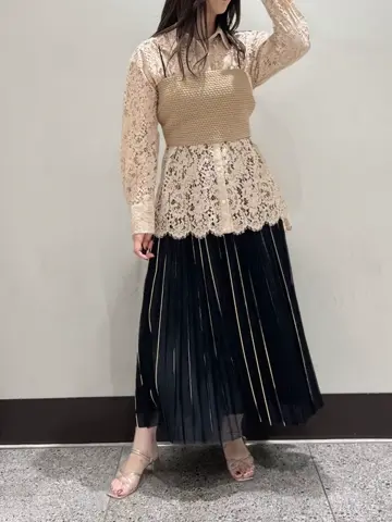 GRACE CONTINENTAL MOMOKO コーディネート画像