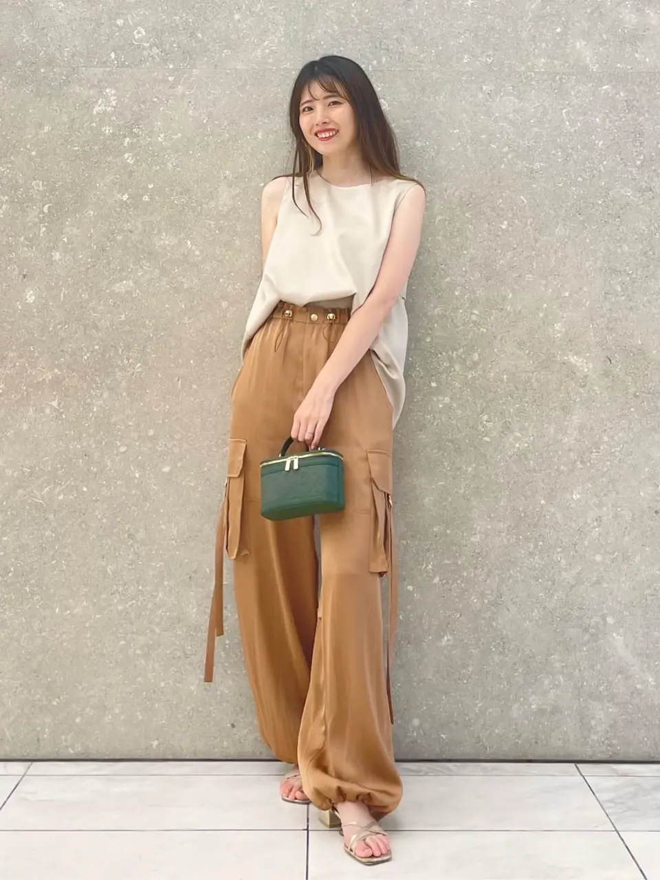 GRACE CONTINENTAL minami コーディネート画像