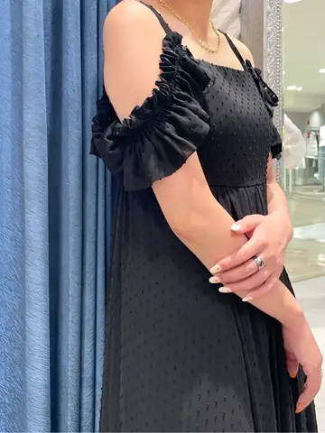 GRACE CONTINENTAL yoshi コーディネート画像