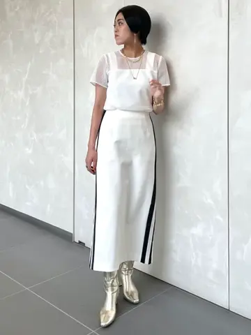 GRACE CONTINENTAL yoshi コーディネート画像