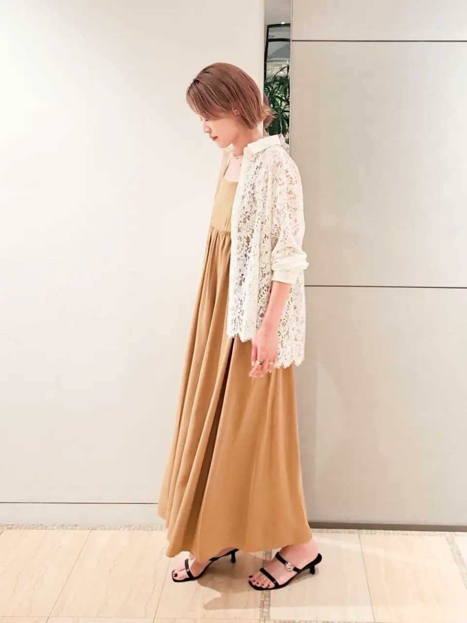 GRACE CONTINENTAL 今野　志保 コーディネート画像