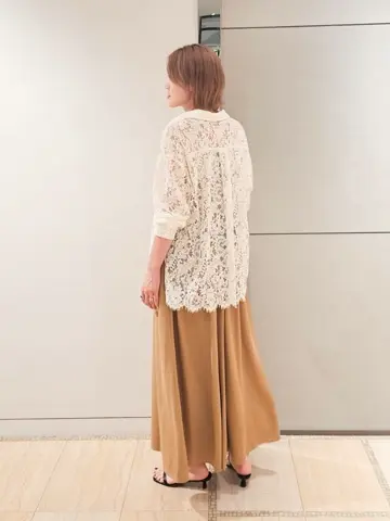 GRACE CONTINENTAL 今野　志保 コーディネート画像