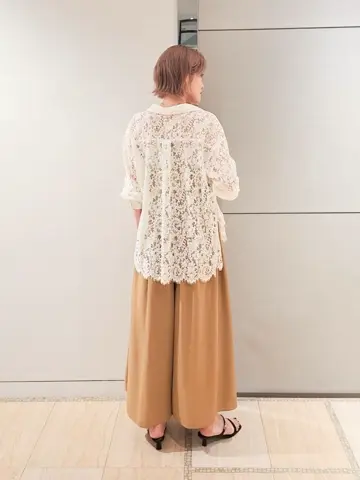 GRACE CONTINENTAL 今野　志保 コーディネート画像