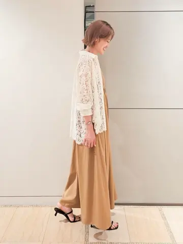 GRACE CONTINENTAL 今野　志保 コーディネート画像