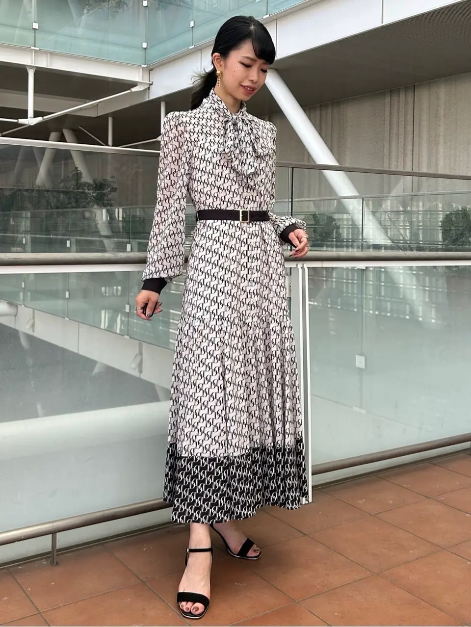 GRACE CONTINENTAL FUKUSHIMA YURIE コーディネート画像