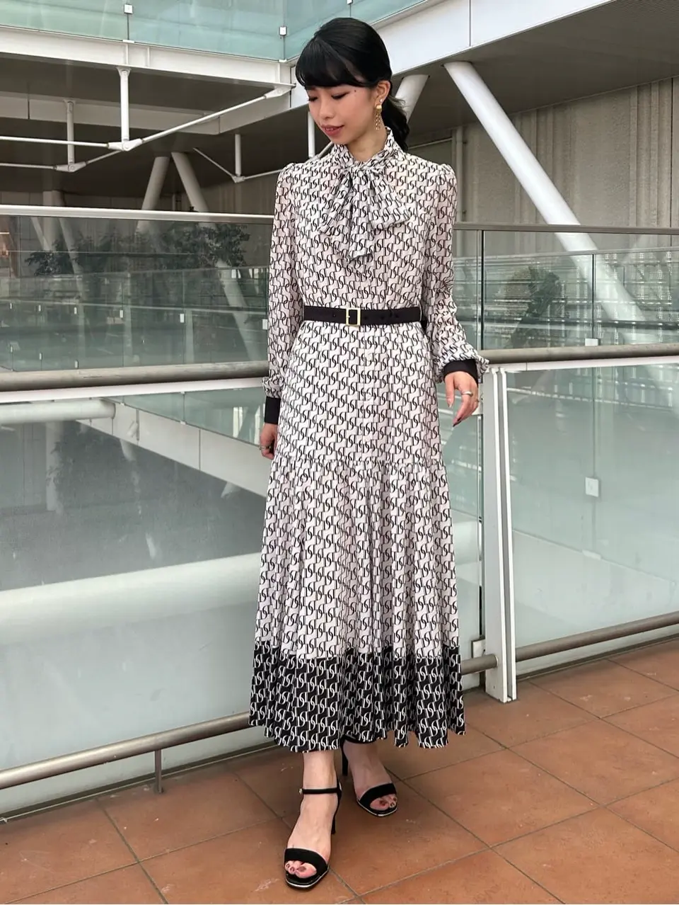 GRACE CONTINENTAL FUKUSHIMA YURIE コーディネート画像