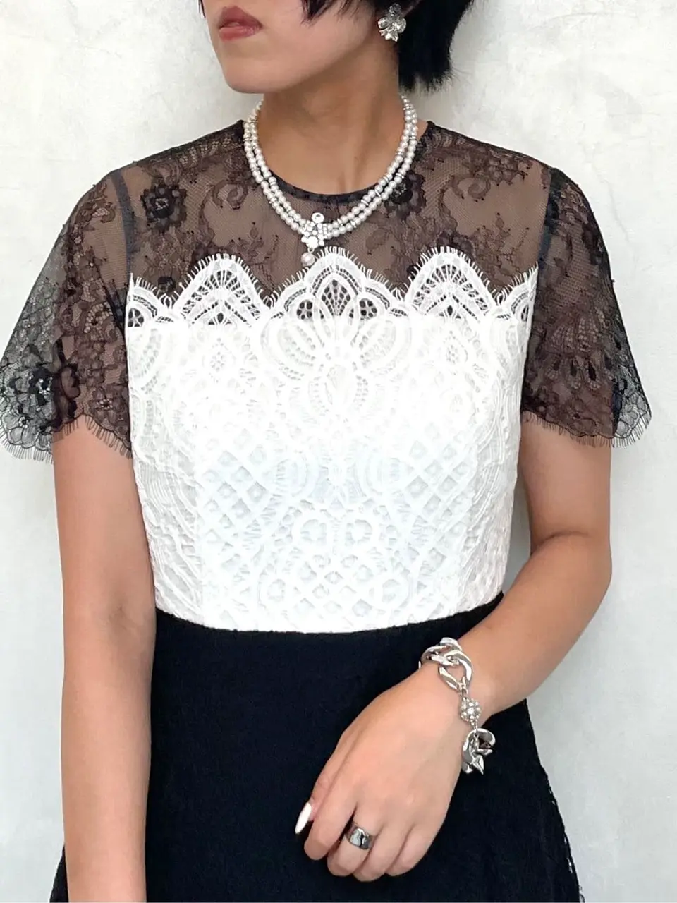 GRACE CONTINENTAL yoshi コーディネート画像