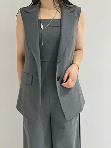 GRACE CONTINENTAL MOMOKO コーディネート画像