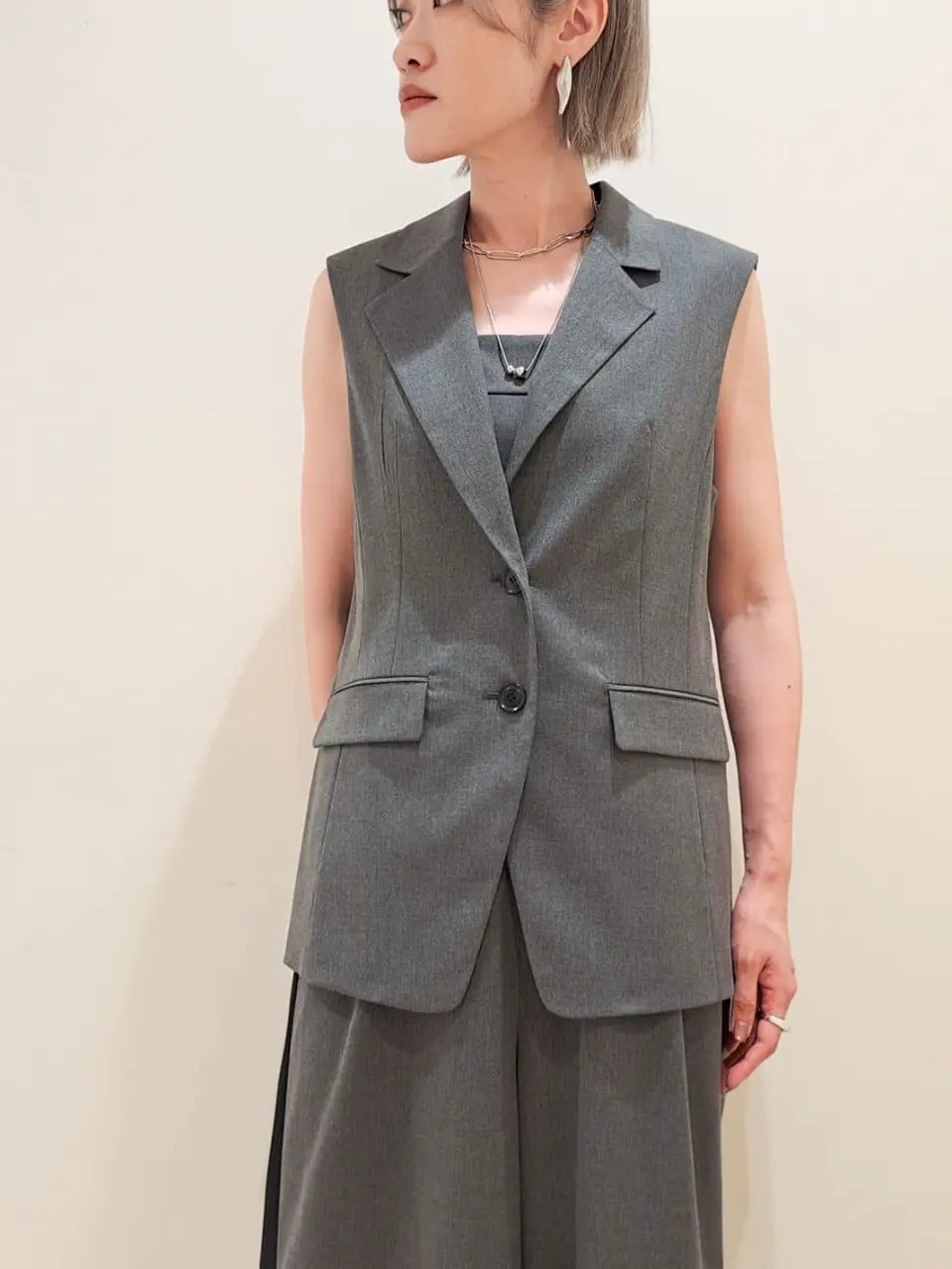 GRACE CONTINENTAL 今野　志保 コーディネート画像