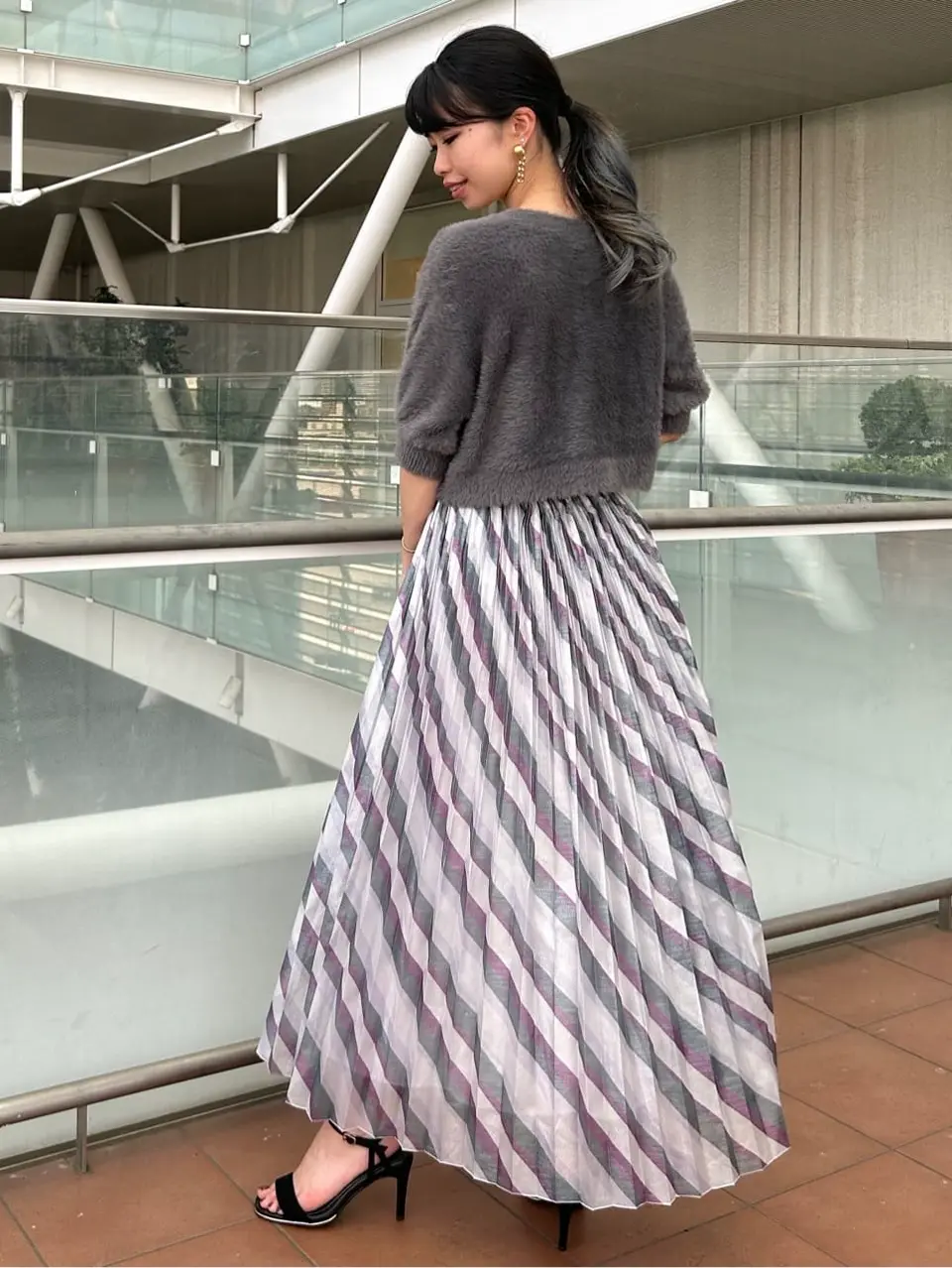 GRACE CONTINENTAL FUKUSHIMA YURIE コーディネート画像