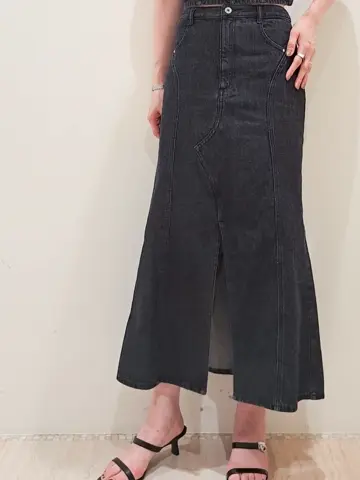 GRACE CONTINENTAL 今野　志保 コーディネート画像