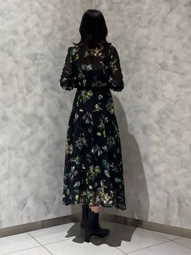 GRACE CONTINENTAL OZAWA コーディネート画像