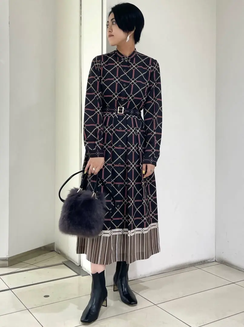 GRACE CONTINENTAL yoshi コーディネート画像