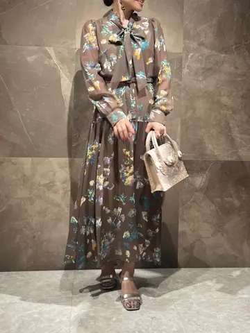 GRACE CONTINENTAL 穐山　香織 コーディネート画像