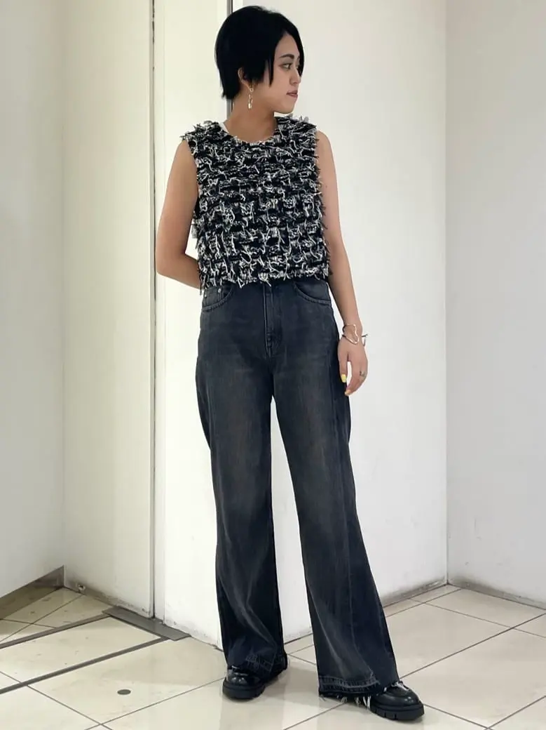 GRACE CONTINENTAL yoshi コーディネート画像