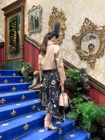 GRACE CONTINENTAL 小笠原　春菜 コーディネート画像