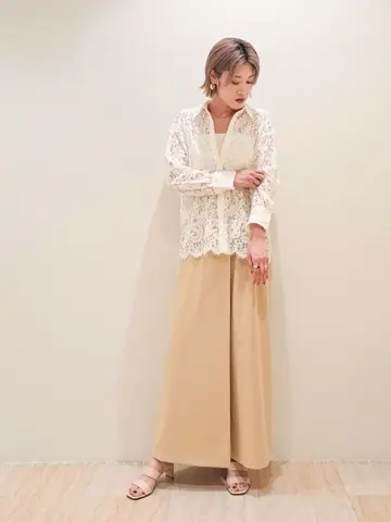 GRACE CONTINENTAL 今野　志保 コーディネート画像