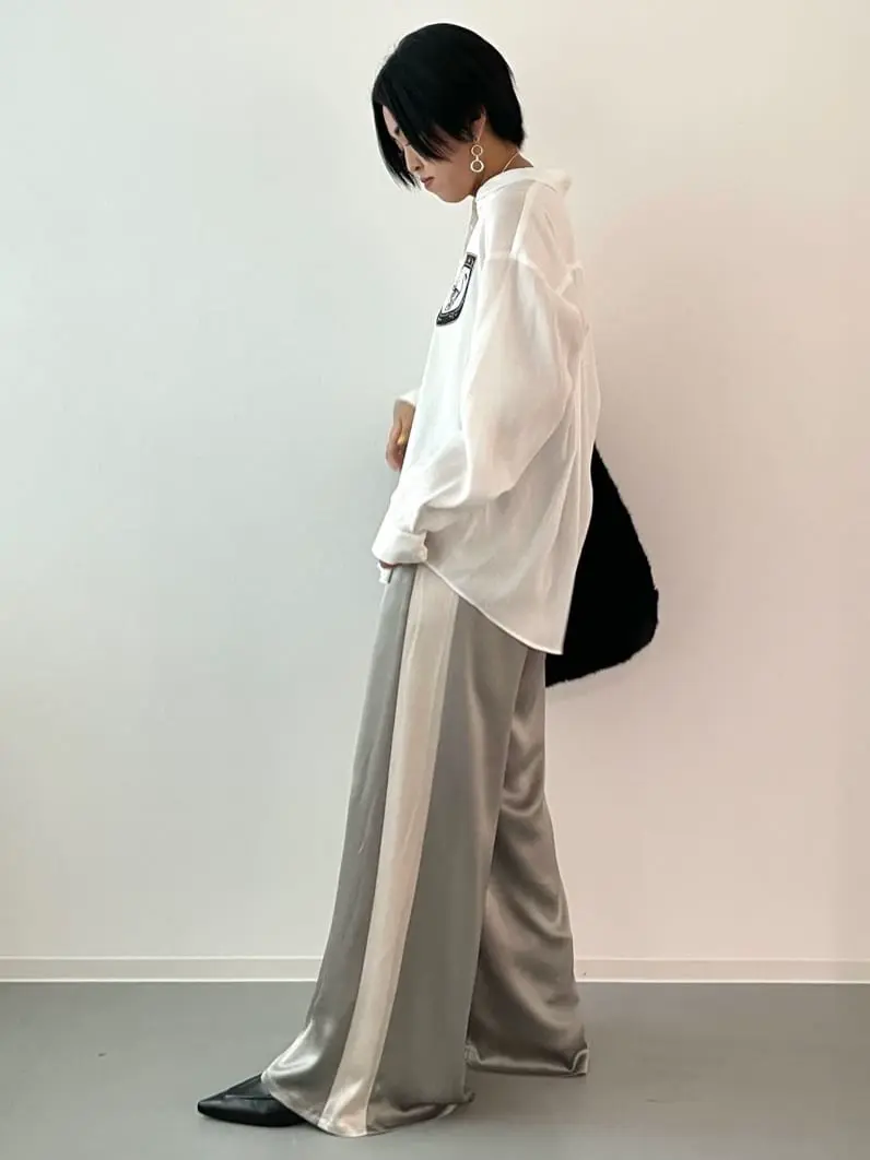 GRACE CONTINENTAL yoshi コーディネート画像