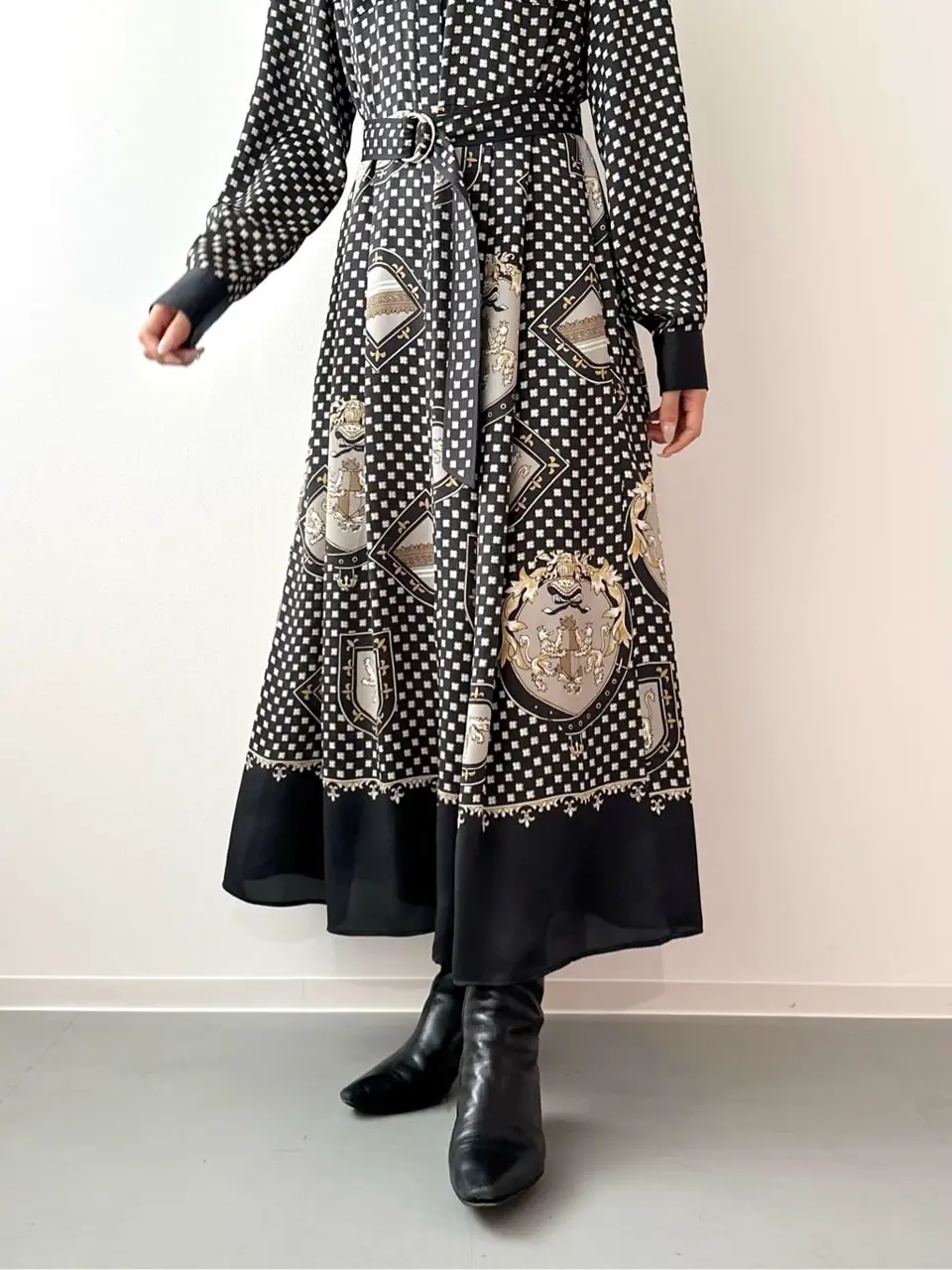 GRACE CONTINENTAL MORITA AI コーディネート画像