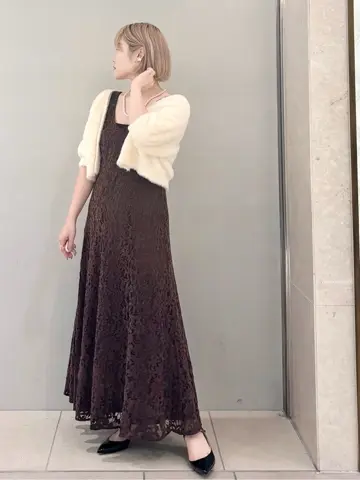 GRACE CONTINENTAL SAYUMI Nagashima コーディネート画像