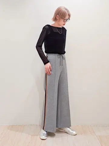 GRACE CONTINENTAL 今野　志保 コーディネート画像