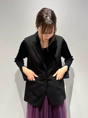 GRACE CONTINENTAL Hikaru Okada コーディネート画像