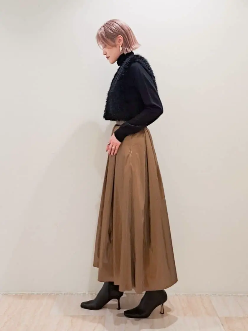 GRACE CONTINENTAL 今野　志保 コーディネート画像