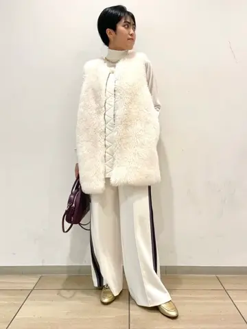 GRACE CONTINENTAL yoshi コーディネート画像