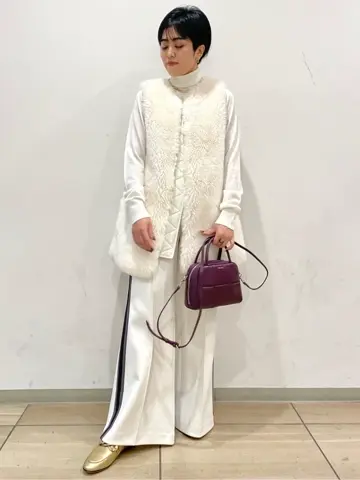 GRACE CONTINENTAL yoshi コーディネート画像