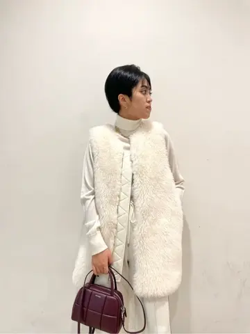 GRACE CONTINENTAL yoshi コーディネート画像