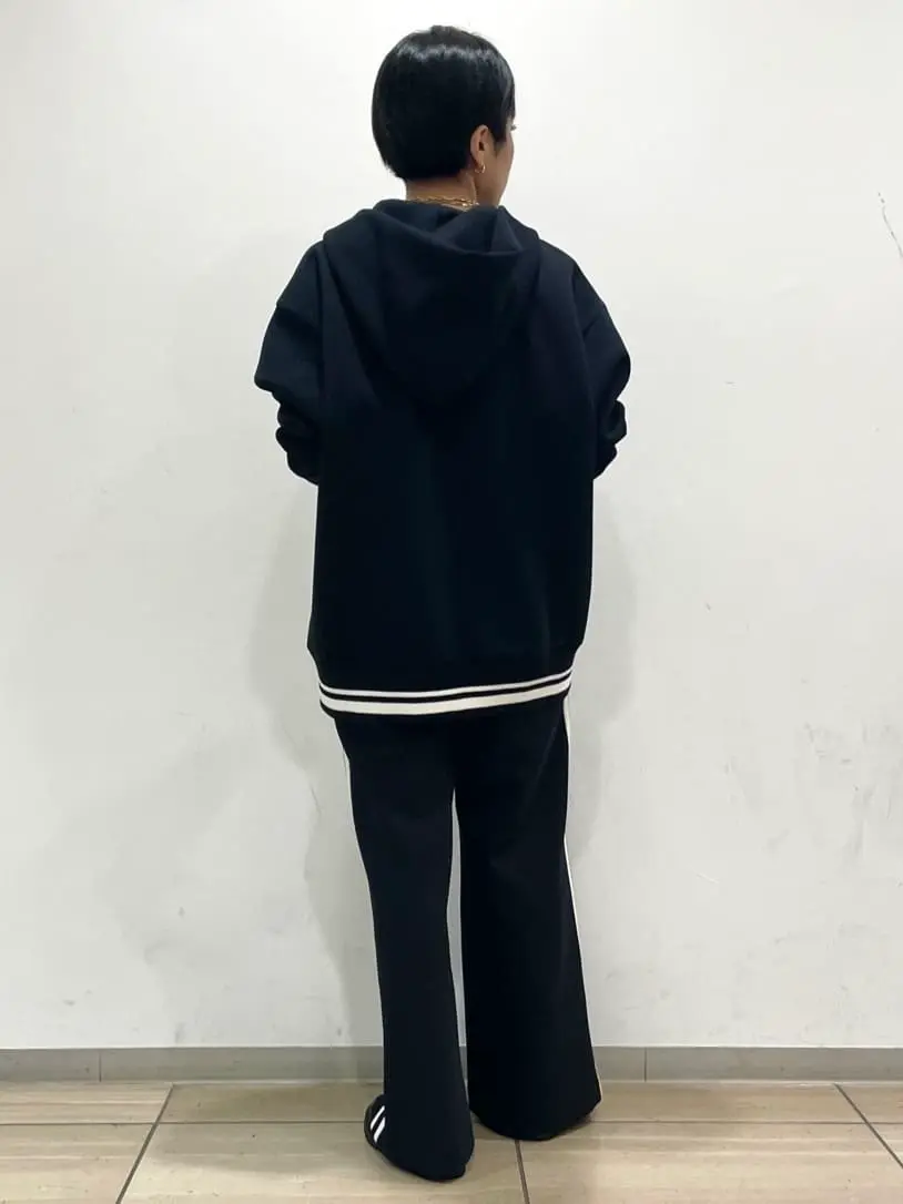 GRACE CONTINENTAL yoshi コーディネート画像