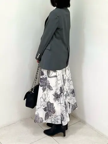 GRACE CONTINENTAL MORITA AI コーディネート画像