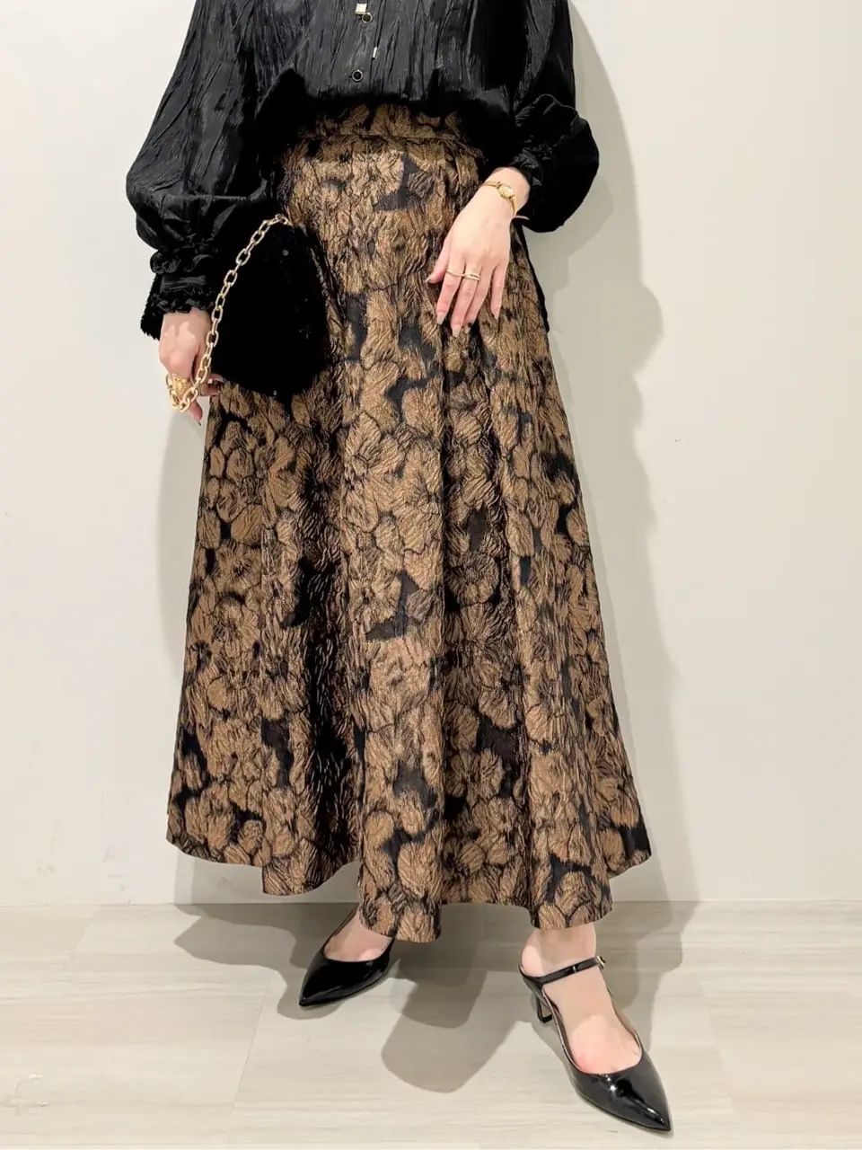 GRACE CONTINENTAL SAYUMI Nagashima コーディネート画像