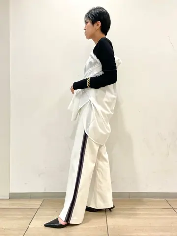 GRACE CONTINENTAL yoshi コーディネート画像