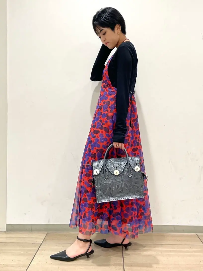 GRACE CONTINENTAL yoshi コーディネート画像