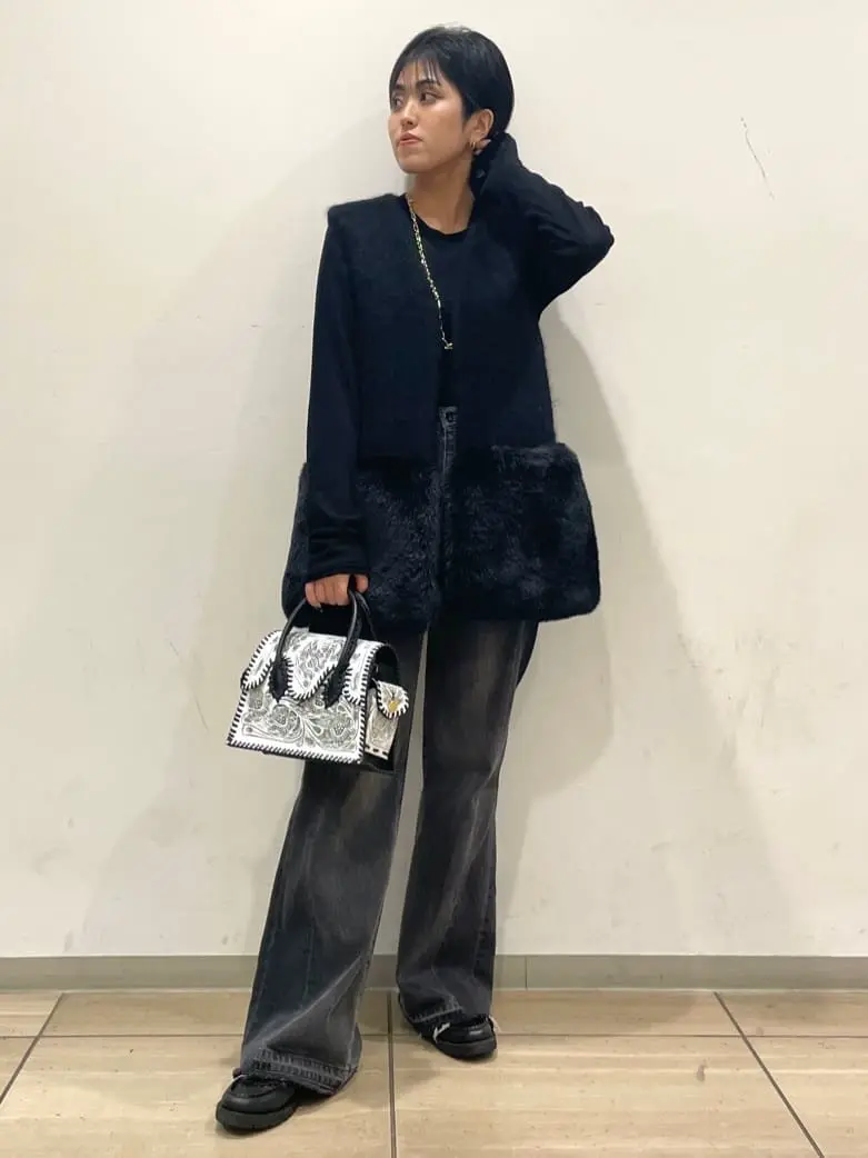 GRACE CONTINENTAL yoshi コーディネート画像