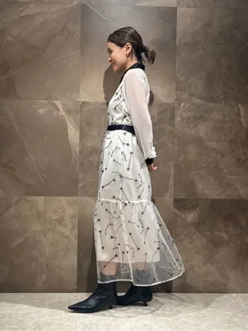 GRACE CONTINENTAL 穐山　香織 コーディネート画像