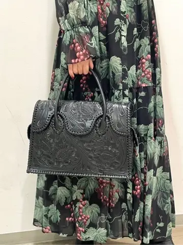 GRACE CONTINENTAL yoshi コーディネート画像